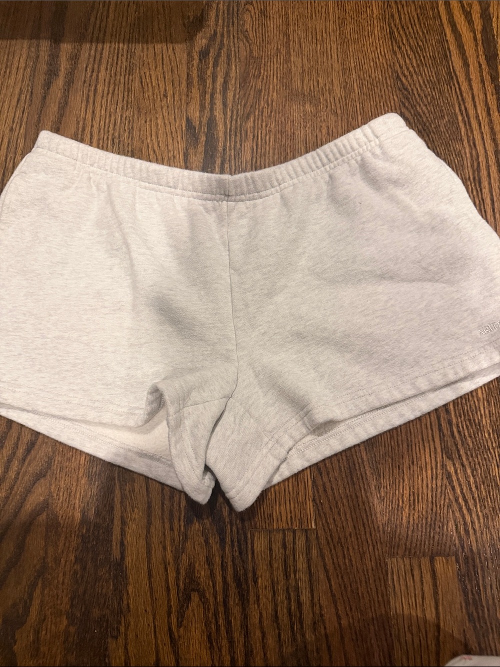 Aritzia perfect fit cozy fleece sweat fleece shorts